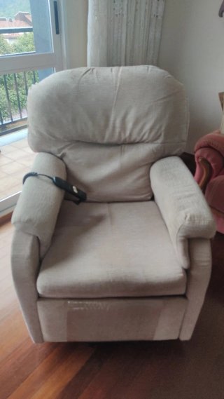 Sillón reclinable eléctrico ancianos