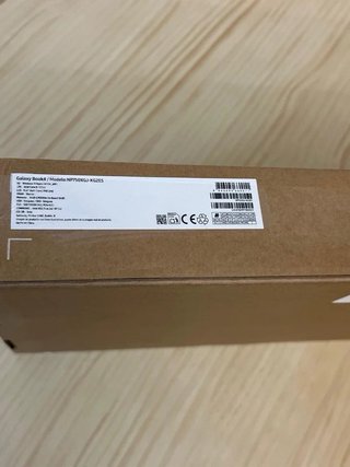 SAMSUNG BOOK 4 15.6" i7 1700 MHz 16GB 512GB SSD