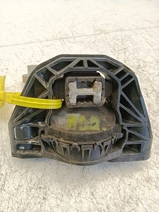 SOPORTE MOTOR DERECHO CITROEN C3 HM01 9676771080