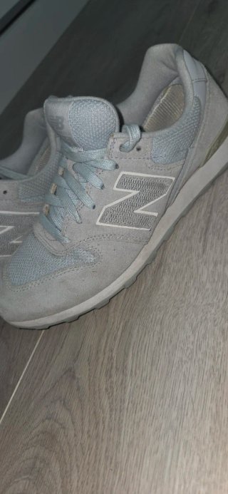 New Balance 996