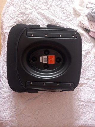Sillita de coche negra