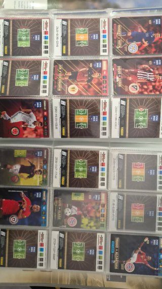 Álbum cromos Adrenalyn FIFA 365 2017