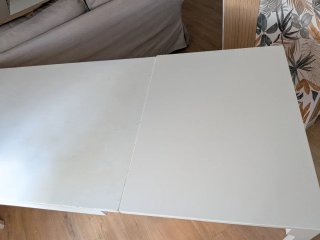 VENDO MESA DE COMEDOR EXTENSIBLE, COLOR BLANCO