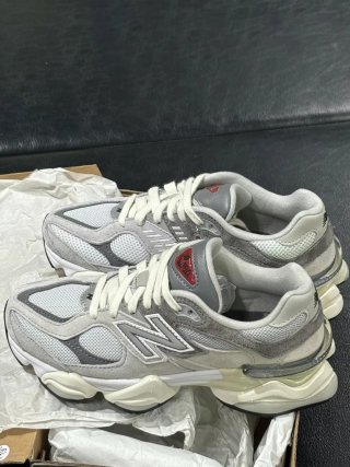 New Balance 574 Beige/Gris Talla 44