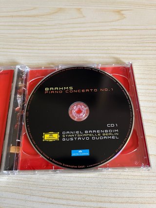Brahms Conciertos Piano Barenboim Dudamel 2 CD