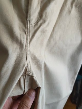 Pantalón encerado Springfield Talla 42 Beige