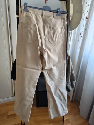 Pantalón encerado Springfield Talla 42 Beige