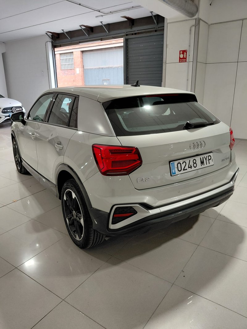 Audi Q2 1.5 S line 35 TFSI 2025, foto 3