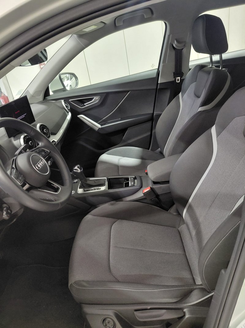 Audi Q2 1.5 S line 35 TFSI 2025, foto 9