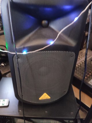 Altavoz Activo Negro