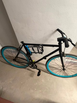 Bicicleta Fixie Negra y Azul