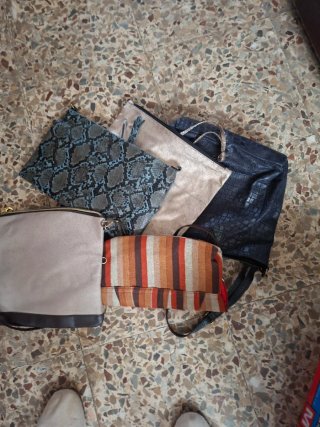 Lote 4 bolsos de mano