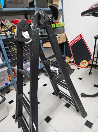 Escalera Hierro Plegable