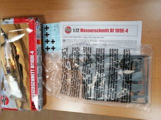 Airfix Model Set A01008B Messer Schmitt Bf109E-4
