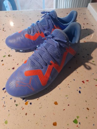 Botas de fútbol Puma Talla 37 (1 uso)