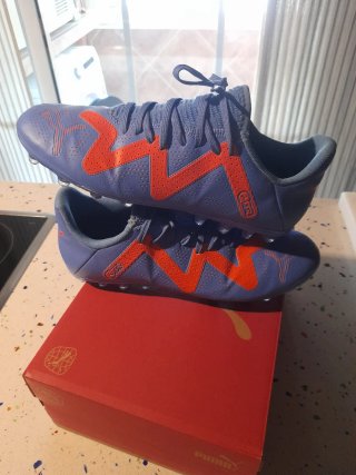 Botas de fútbol Puma Talla 37 (1 uso)
