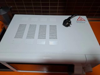 Microondas Taurus para piezas (no funciona)