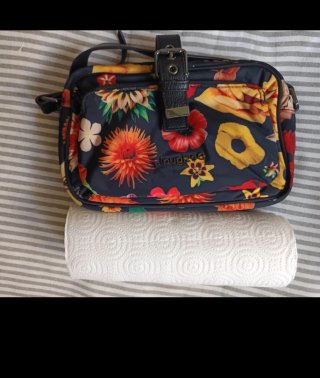 Bolso Desigual flores negro multicolor