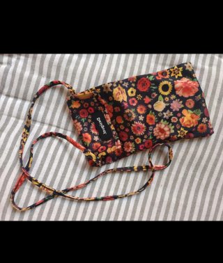 Bolso Desigual flores negro multicolor