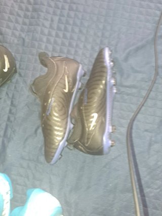 Lote Zapatillas Fútbol Nike Hombre Negocio precio
