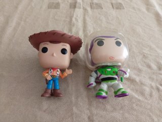 Pareja Funko Pop Woody y Buzz Lightyear