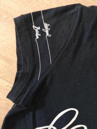 Camiseta Desigual Talla M Negra
