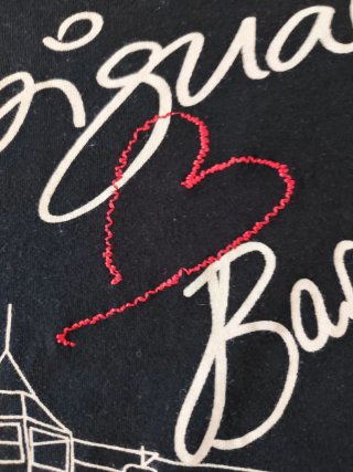Camiseta Desigual Talla M Negra