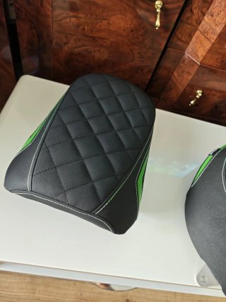 Asiento Kawasaki Vulcan S WN650 Negro/Verde