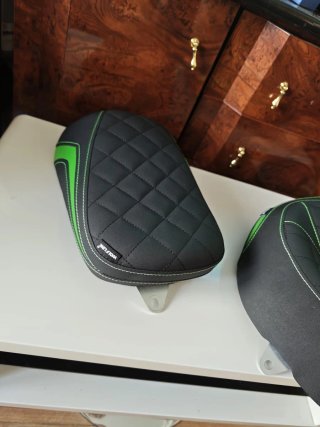 Asiento Kawasaki Vulcan S WN650 Negro/Verde