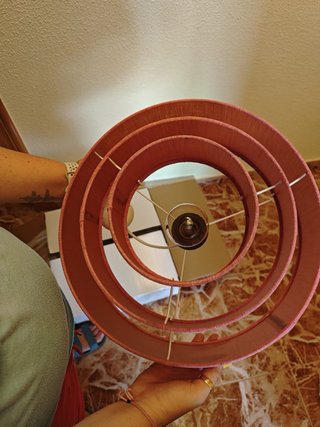 Lámpara de techo de tela roja