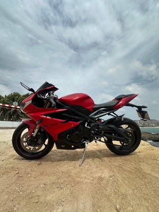 Triumph Daytona 675