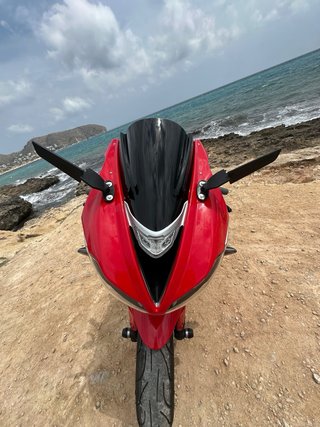 Triumph Daytona 675