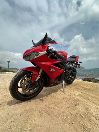 Triumph Daytona 675
