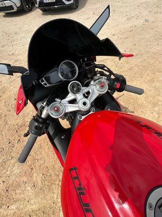 Triumph Daytona 675
