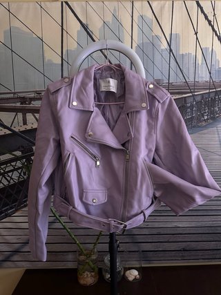 Chaqueta Biker Efecto Piel Lila Stradivarius