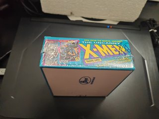 Box Uncanny X-Men 1992 Impel Jim Lee Magneto