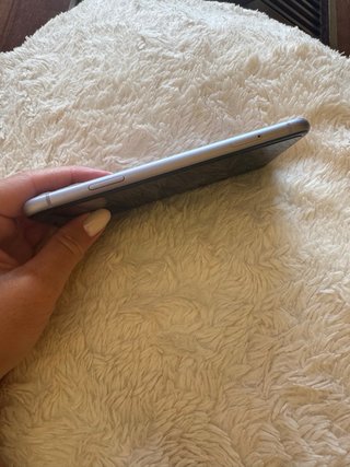 iPhone 11 Morado