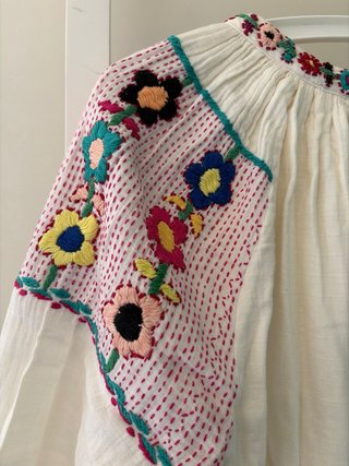 Vestido Antik Batik bordado T38