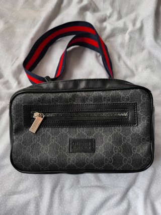 Riñonera Gucci Negra Multicolor
