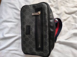 Riñonera Gucci Negra Multicolor