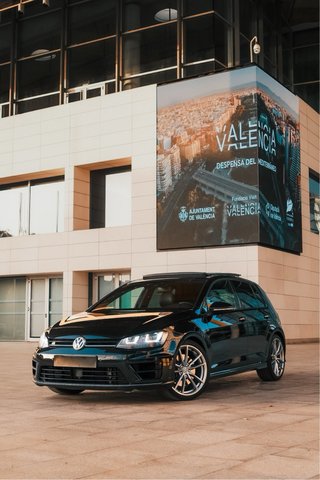 Volkswagen Golf R300 4Motion DsG 2015