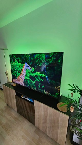 Philips 65" 4K UHD Android TV Ambilight Dolby.