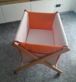 Cuna de bebé cuco plegable