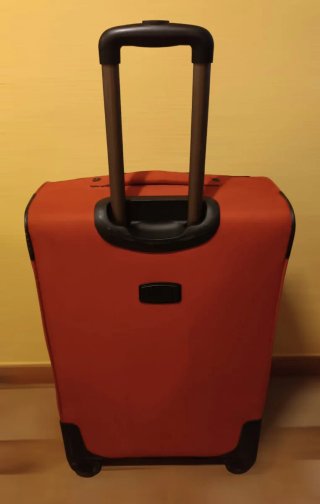 Maleta de viaje Benzi Roja 25kg 4 Ruedas