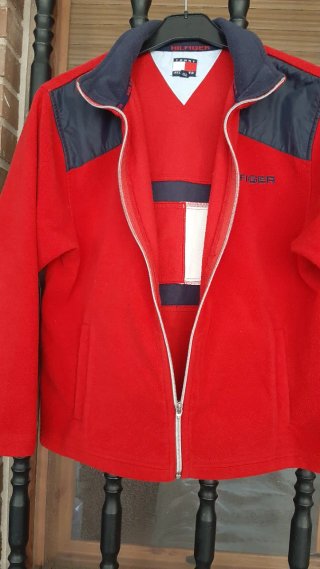 Forro polar niño Tommy Hilfiger rojo