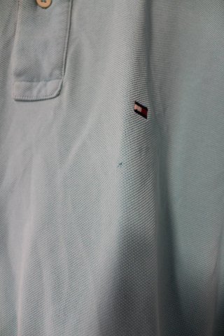 Lote 2 Camisas y 1 Polo Tommy Hilfiger