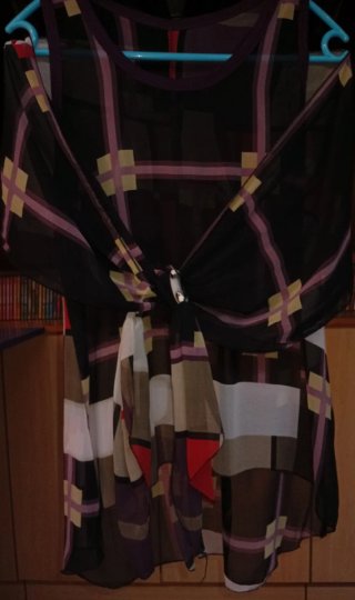 Blusa sin mangas tela fina talla M