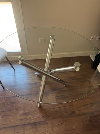 Mesa redonda cristal y metal