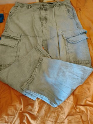 Pantalones cargo vaqueros