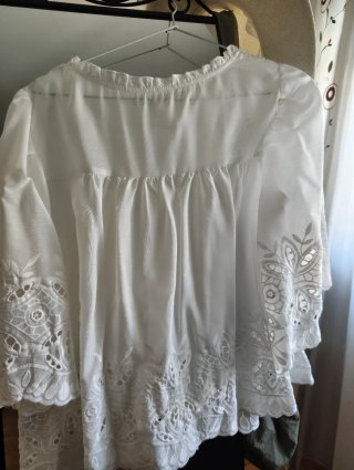 Blusa romántica Shein bordada talla L